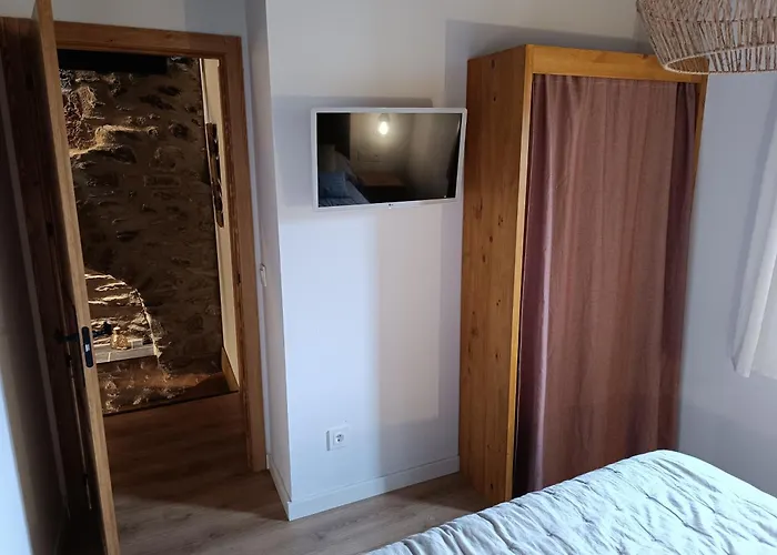 De Bernat Tatil Evi *